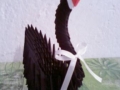 H8.Fekete origami hattyú vendégajándéknak